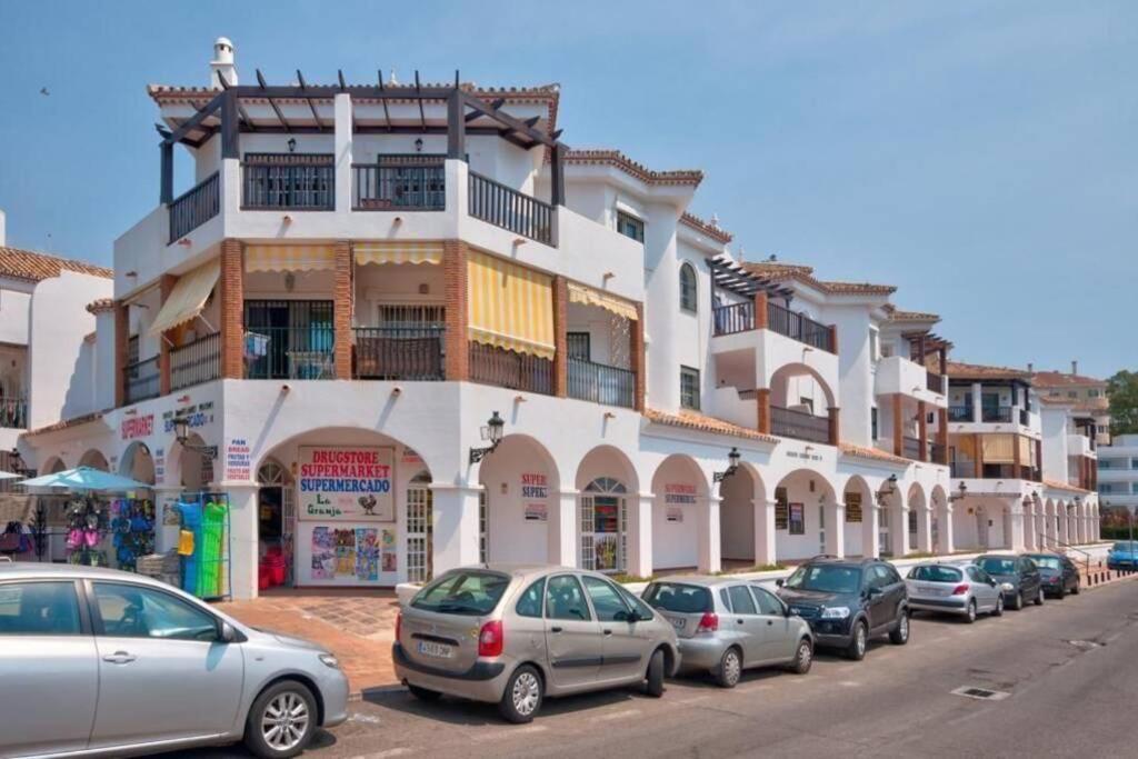 Macas Apartment Parque De La Paloma Pueblo Quinta Benalmadena Con Vistas Al Mar Piscina Y A 3 Minutos De La Playa Exterior foto